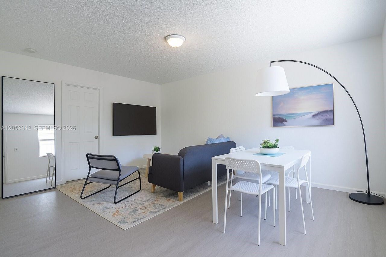 605 SW 14th Ter , Fort Lauderdale, FL 33312 Photo