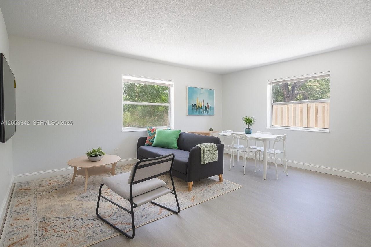 605 SW 14th Ter , Fort Lauderdale, FL 33312 Photo