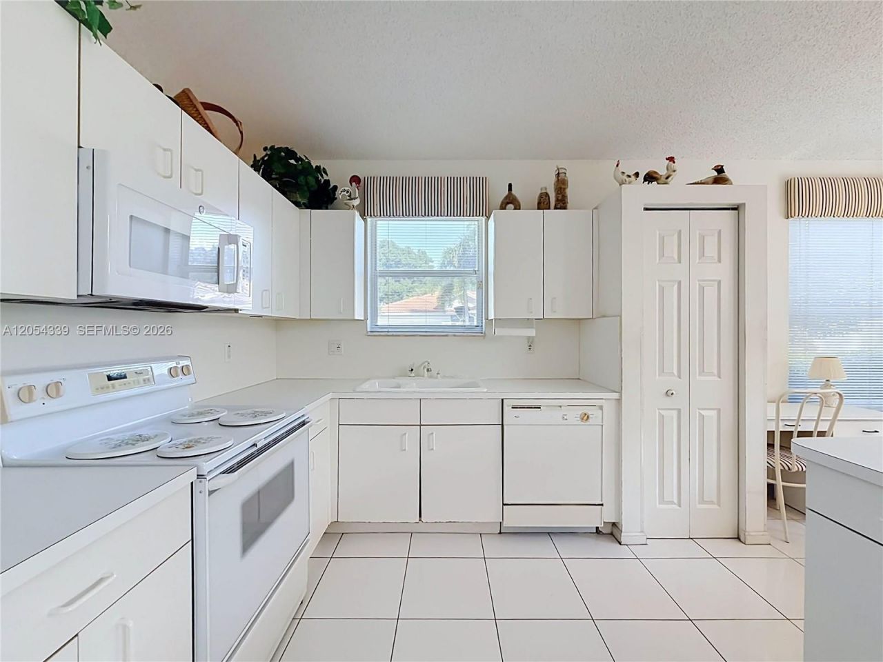 9786 Lemonwood Ct , Boynton Beach, FL 33437 Photo