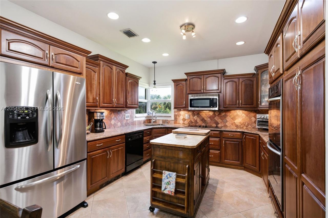 24280 SW 182nd Ave , Homestead, FL 33031 Photo