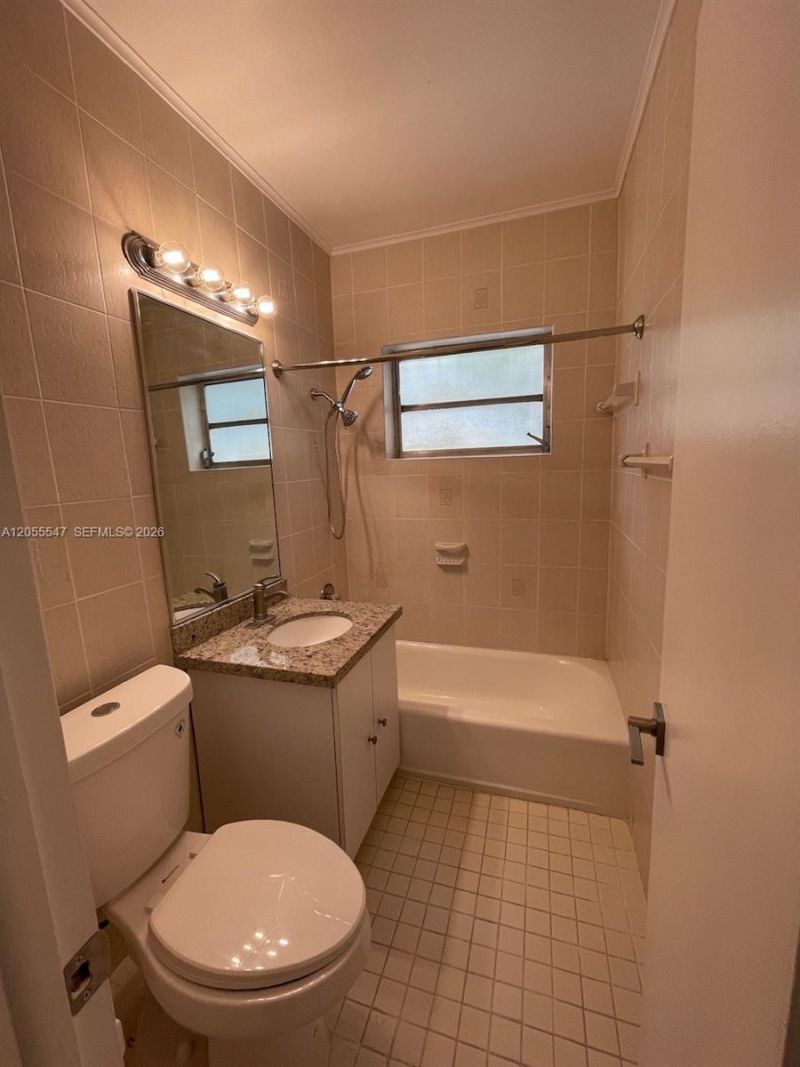 828 Lorca St, Coral Gables, FL 33134 Photo