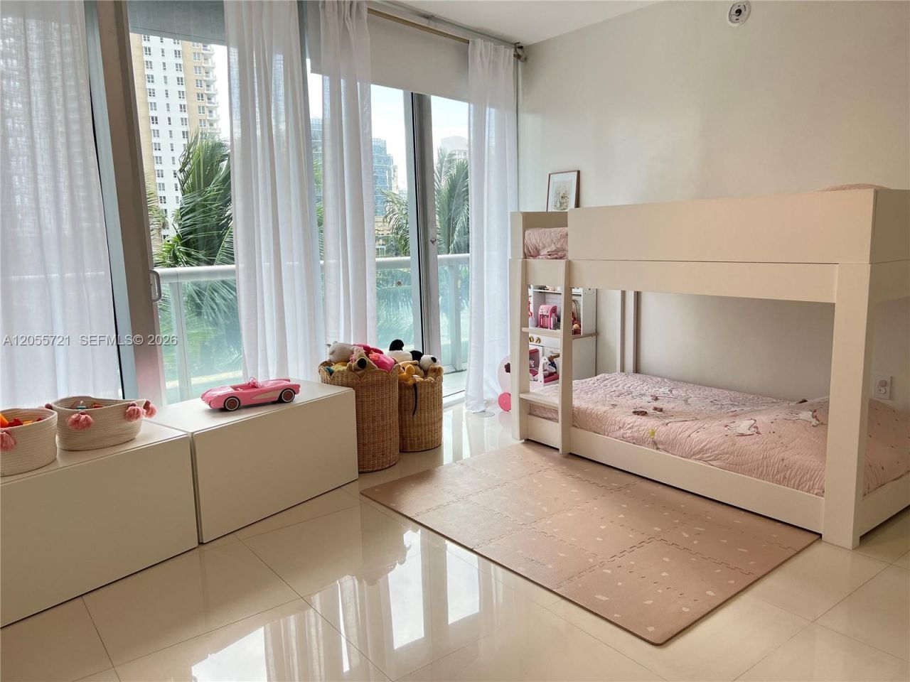 495 Brickell Ave , Unit BAY406, Miami, FL 33131 Photo