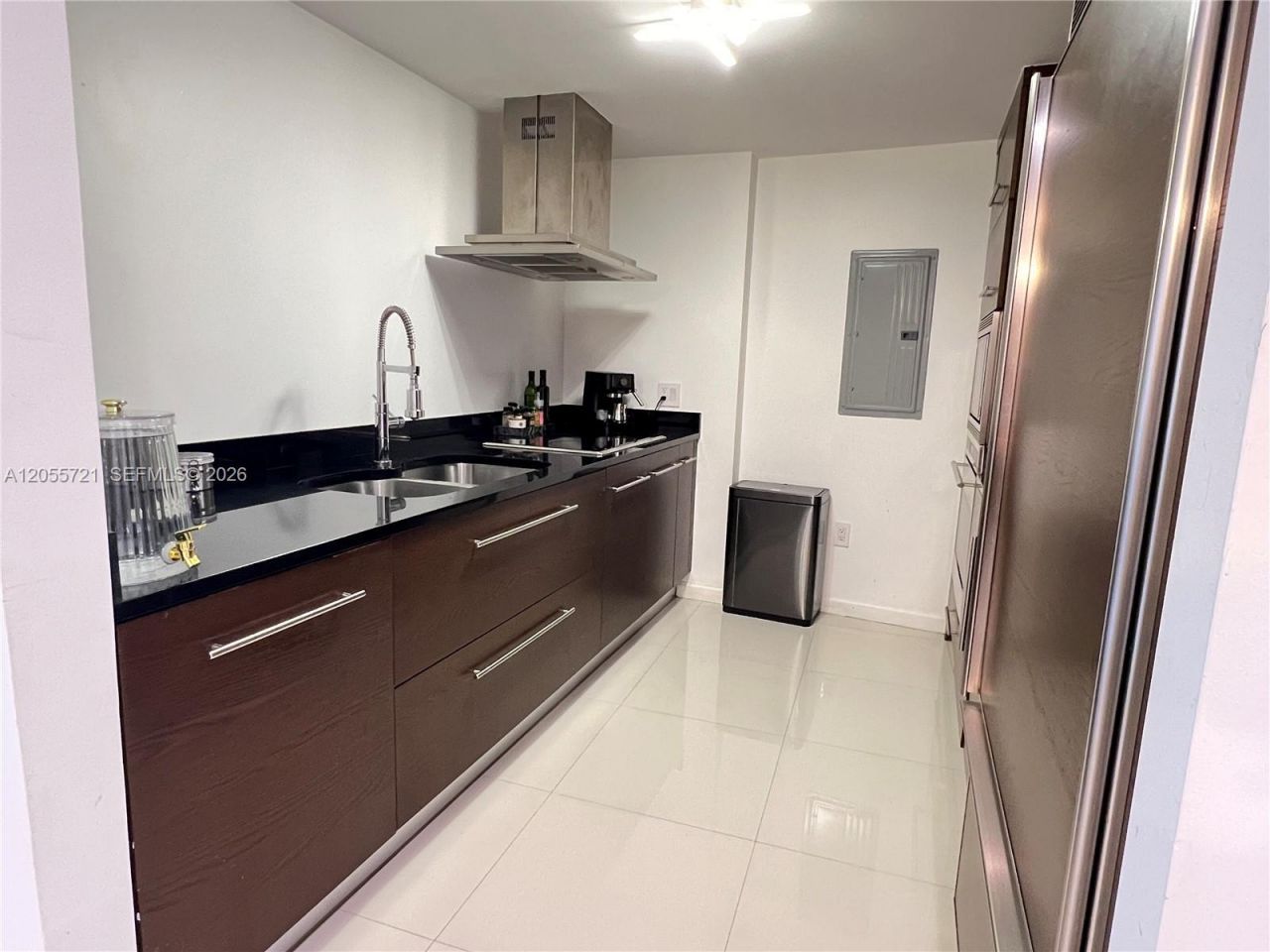 495 Brickell Ave , Unit BAY406, Miami, FL 33131 Photo
