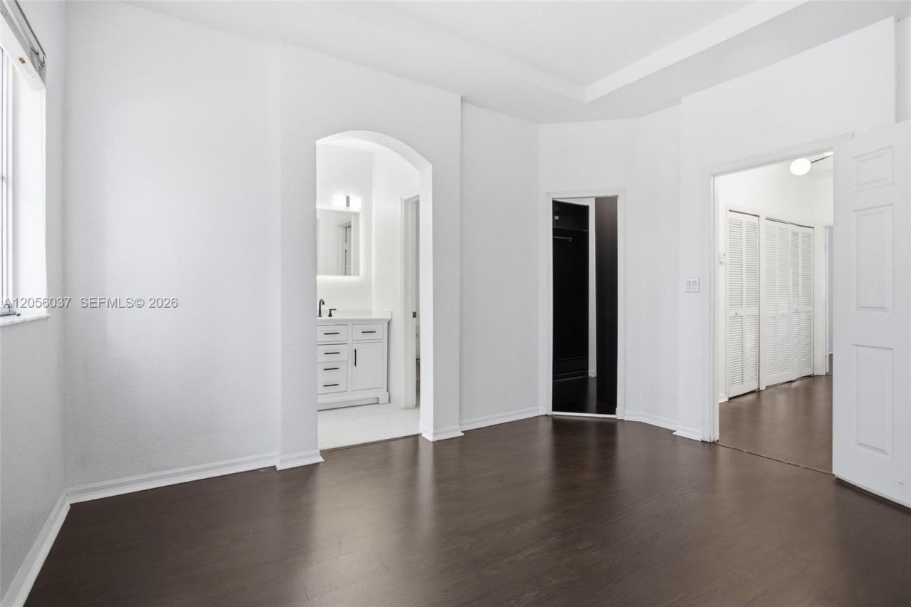 10863 NW 83rd , Unit 2, Doral, FL 33178 Photo