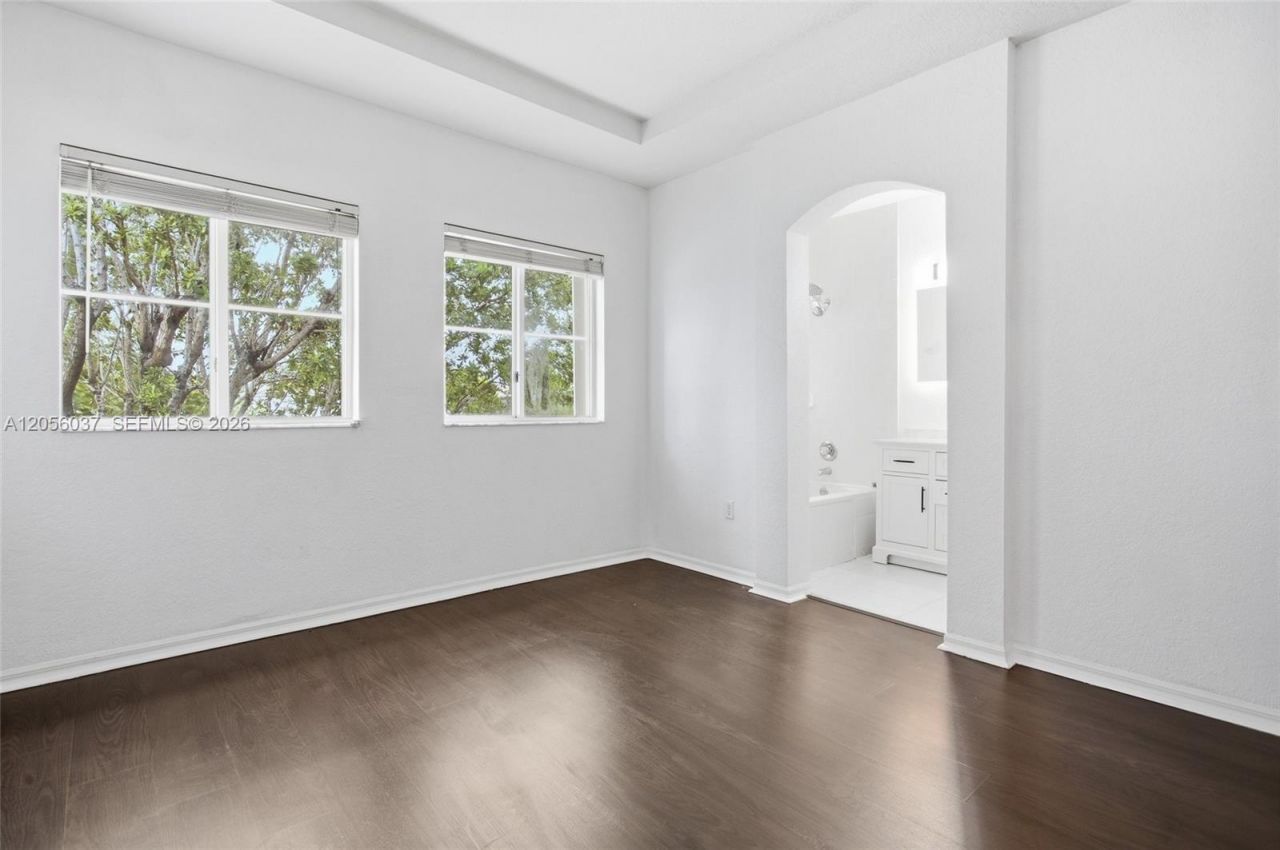 10863 NW 83rd , Unit 2, Doral, FL 33178 Photo