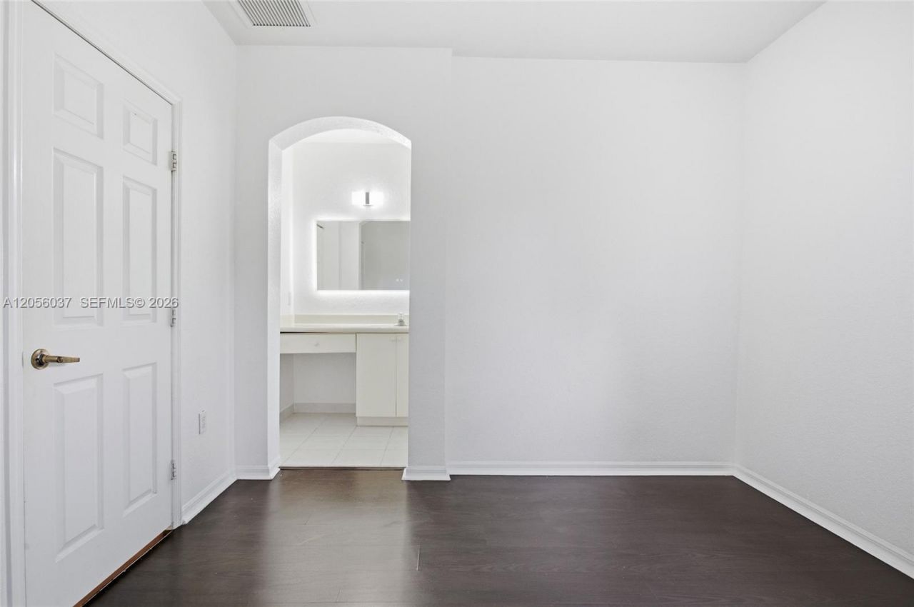 10863 NW 83rd , Unit 2, Doral, FL 33178 Photo