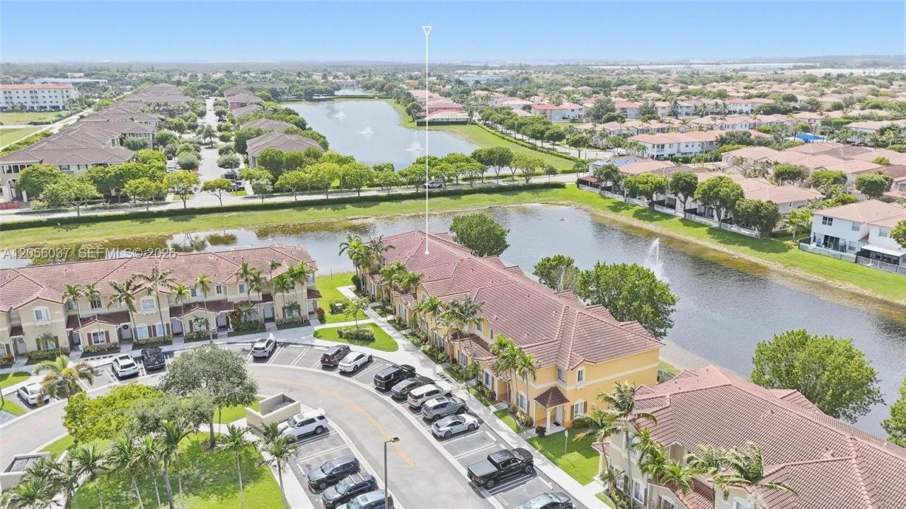 10863 NW 83rd , Unit 2, Doral, FL 33178 Photo