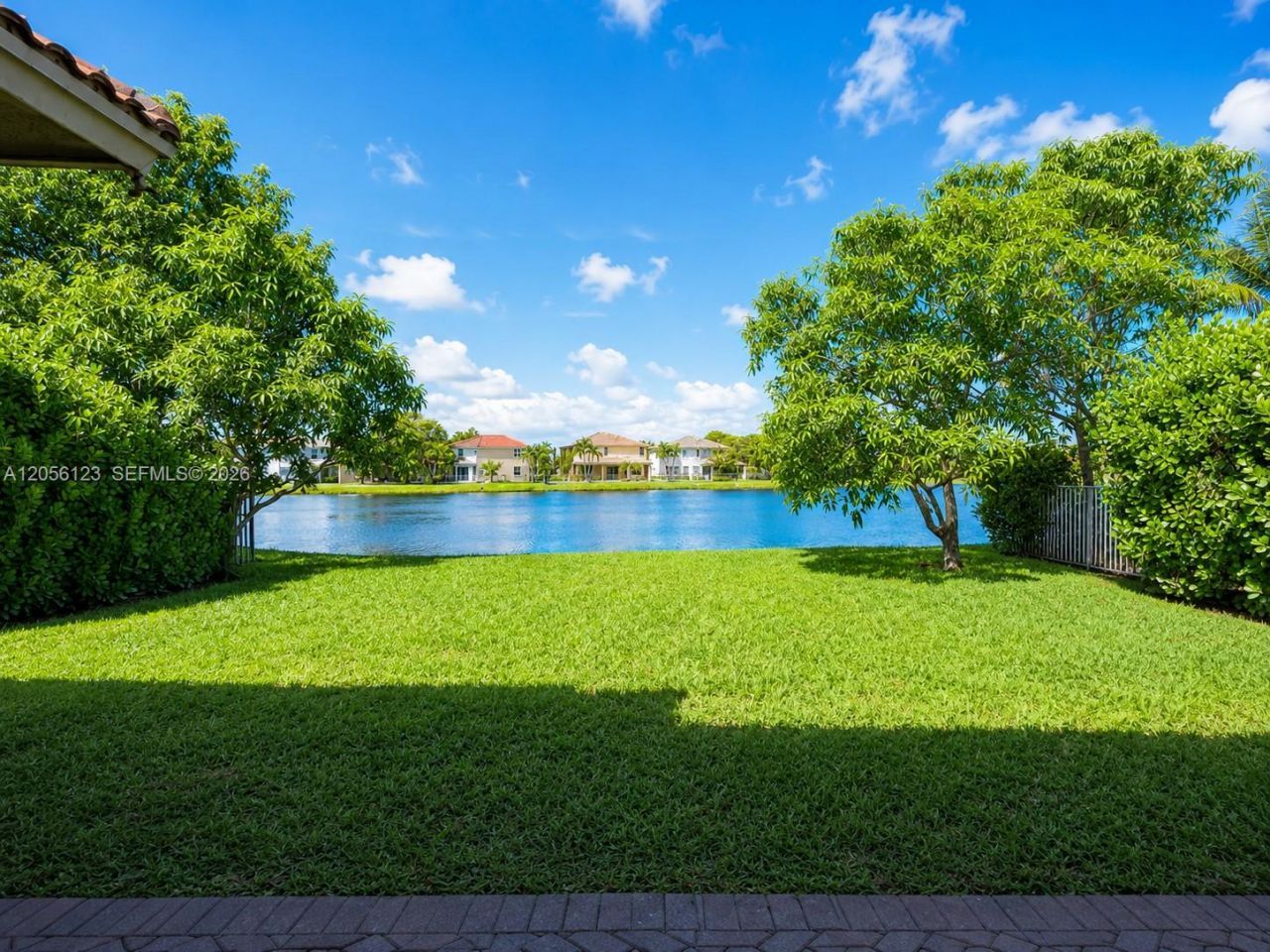 4415 E Whitewater Ave , Weston, FL 33332 Photo