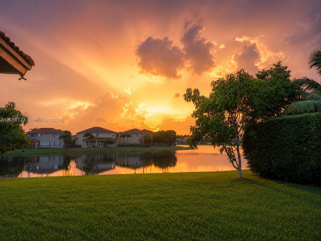 4415 E Whitewater Ave , Weston, FL 33332 Photo