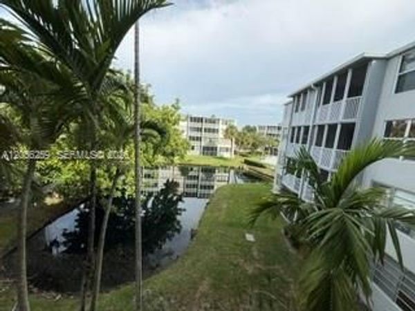 1670 NE 191st St , Unit 302-3, Miami, FL 33179