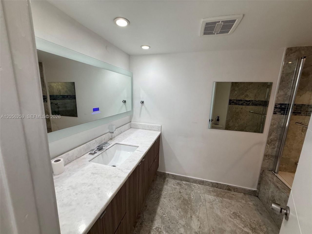1670 NE 191st St, Unit 302-3, Miami, FL 33179 Photo