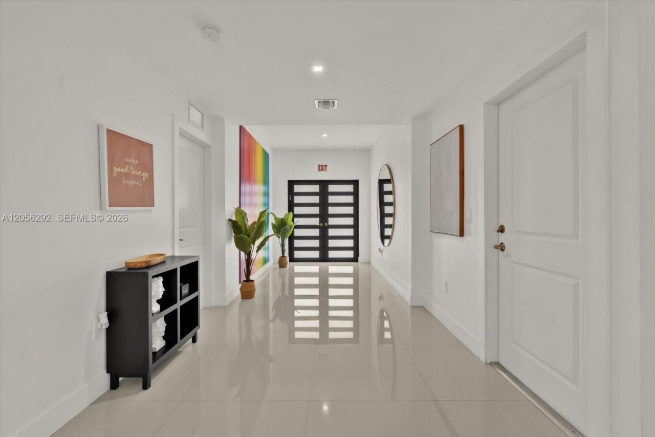 808 SW 29th St , Fort Lauderdale, FL 33315 Photo