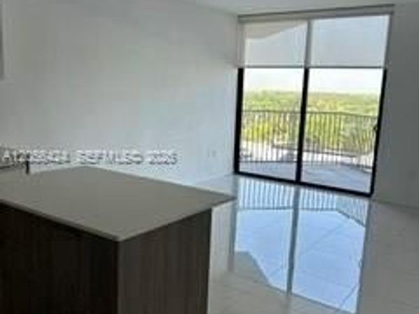 5300 Paseo Blvd , Unit 508, Doral, FL 33166