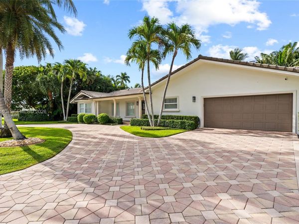 18 Eleuthera Drive , Ocean Ridge, FL 33435