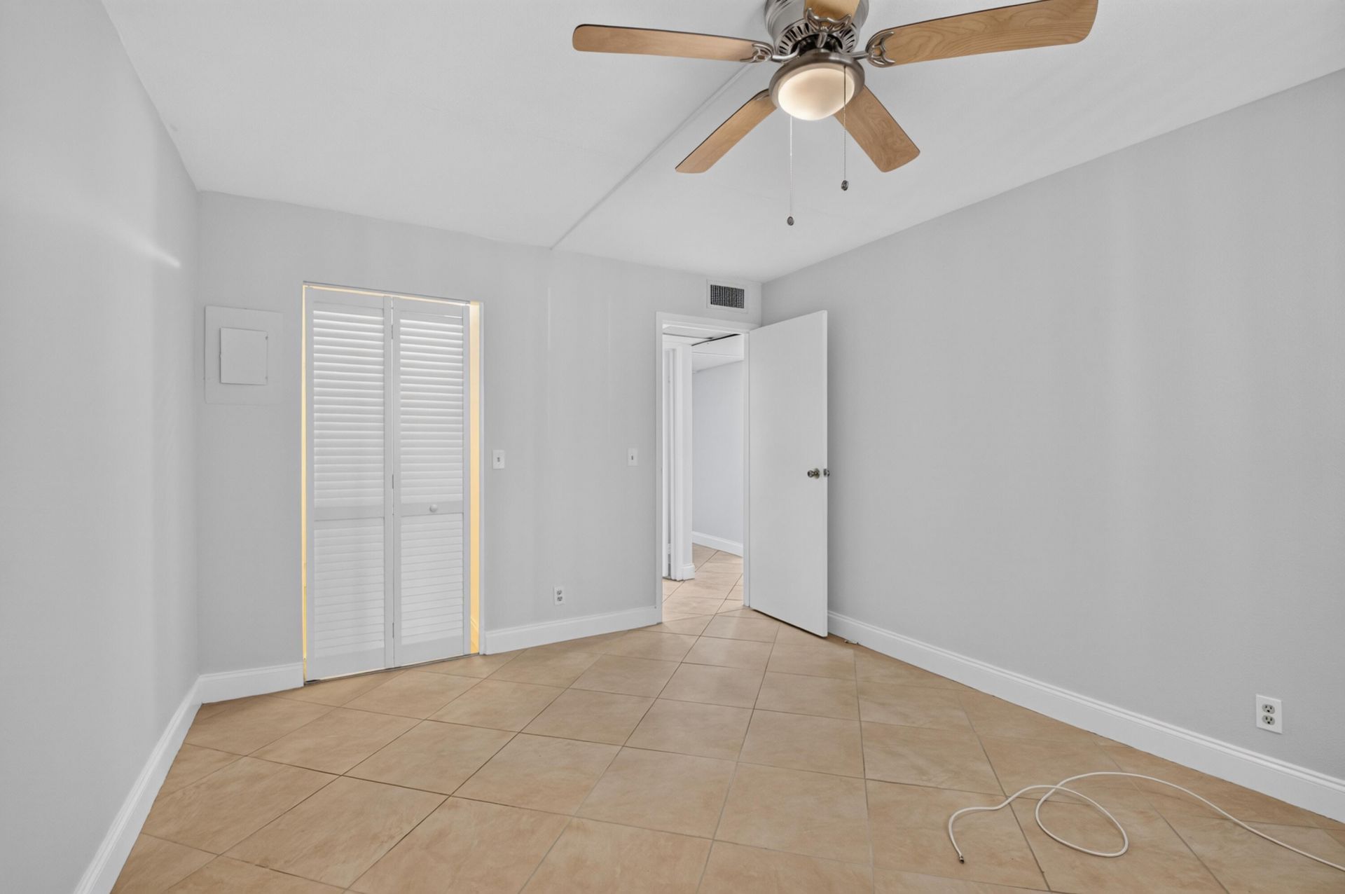 449 Monaco J, Delray Beach, FL 33446 Photo