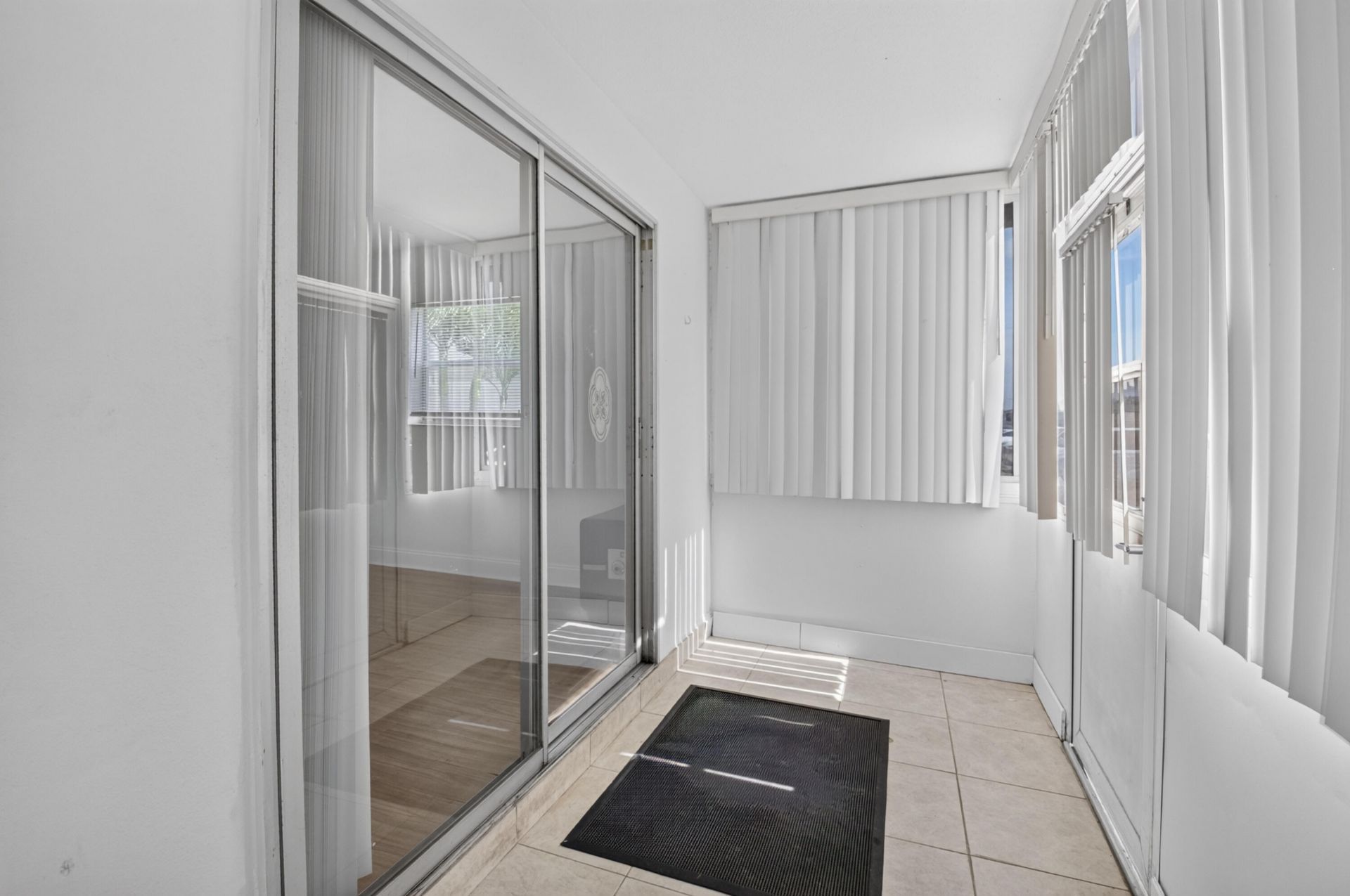 449 Monaco J, Delray Beach, FL 33446 Photo