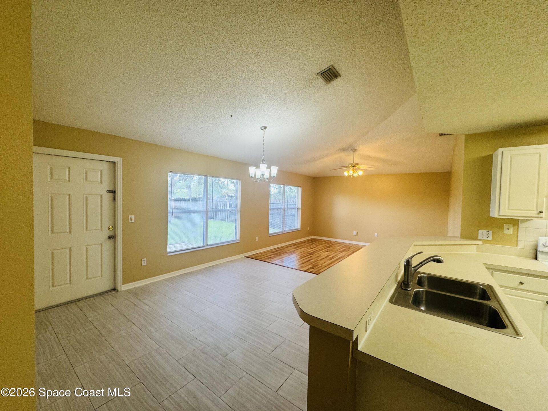 492 Calabria Avenue Se, Palm Bay, FL 32909 Photo