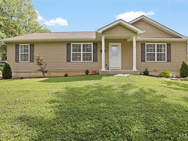 1423 E 5th Street , Washington, MO 63090
