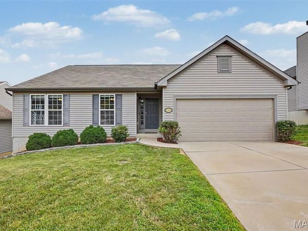6584 Buckingham Palace Drive, Imperial, MO 63052