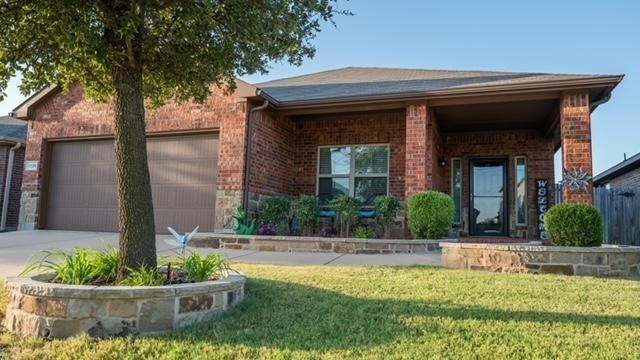 1120 Sierra Blanca Drive, Fort Worth, TX 76028 Main Photo