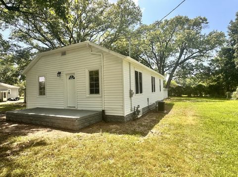 Main Photo