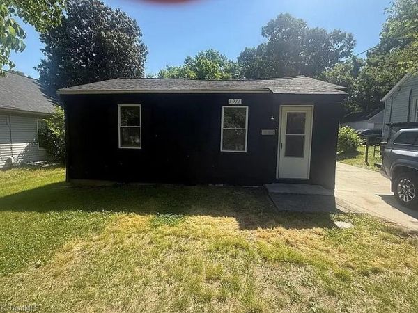 1911 Francis Street , Winston-Salem, NC 27107