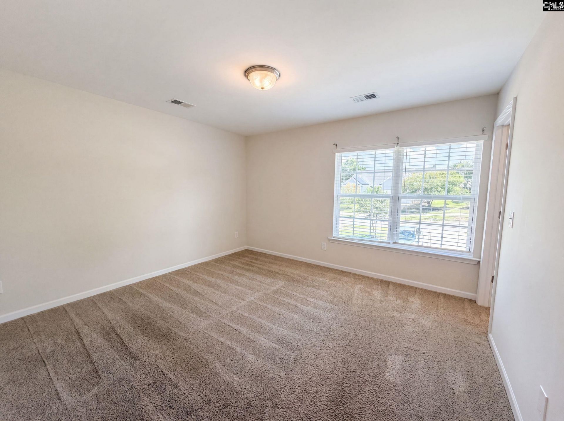301 Rolling Knoll Drive Photo 12