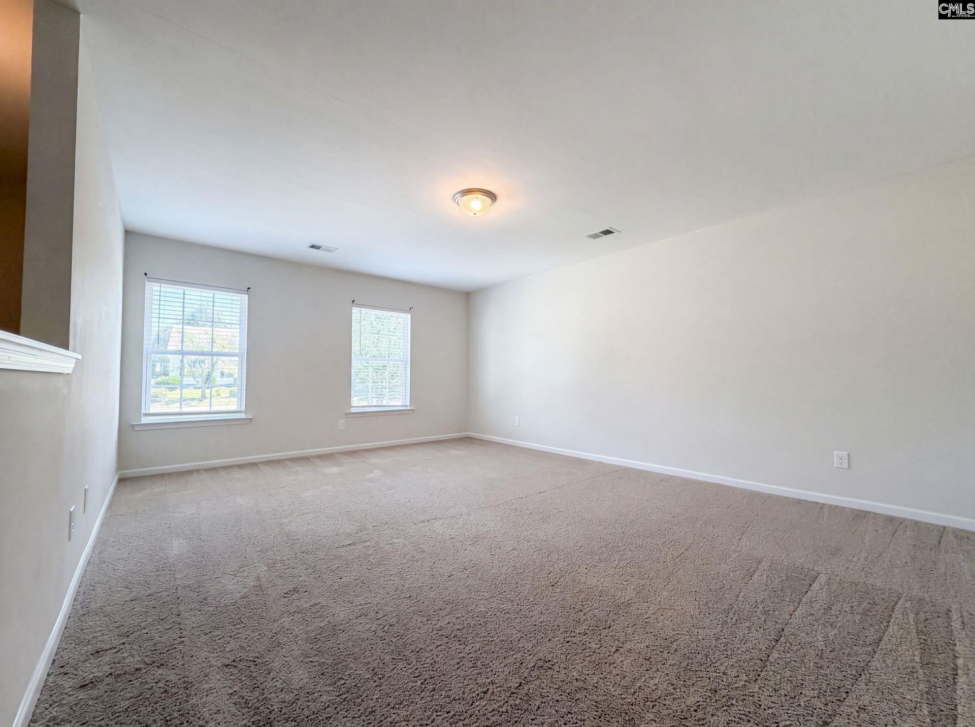 301 Rolling Knoll Drive Photo 17