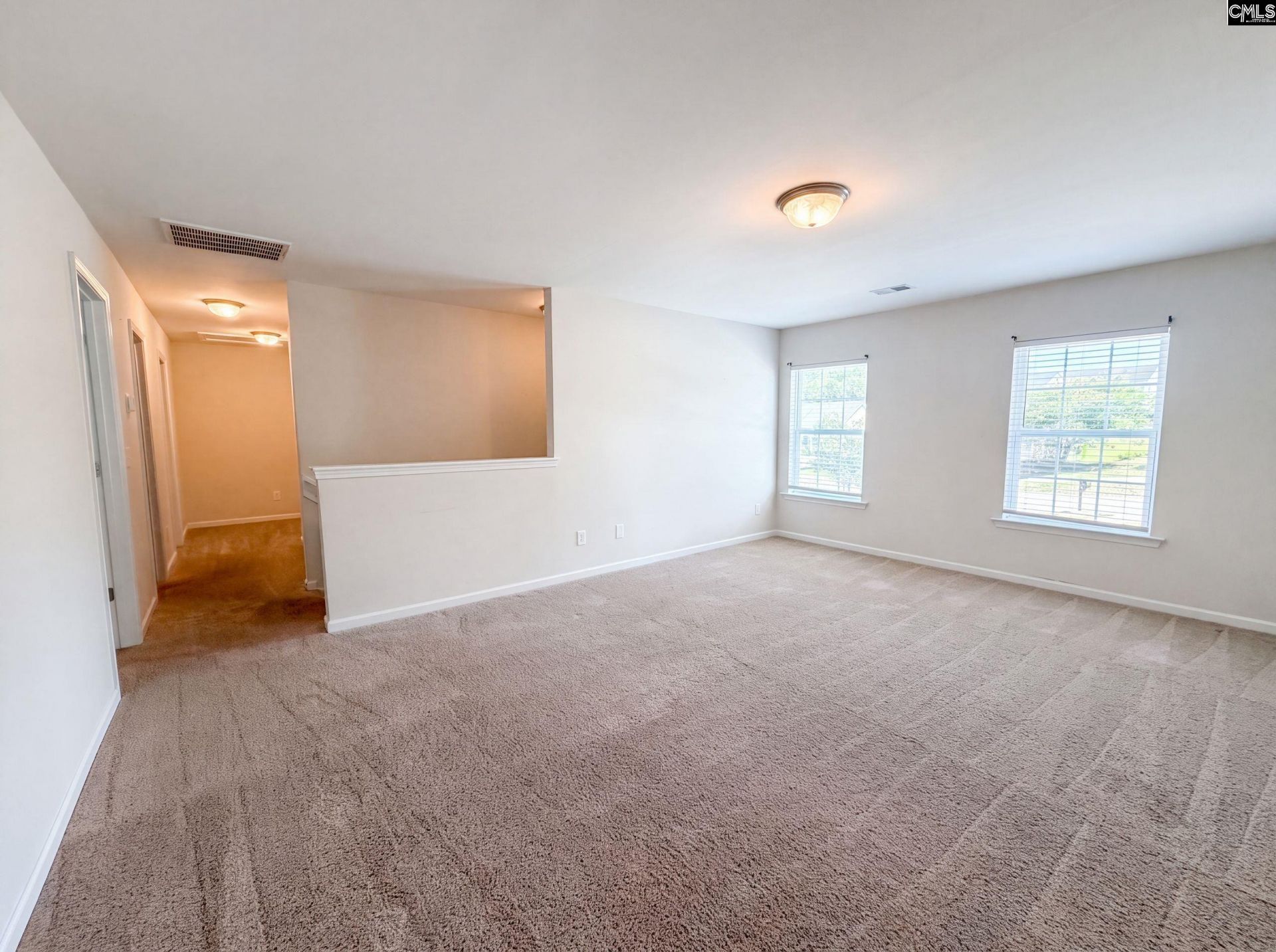 301 Rolling Knoll Drive Photo 18