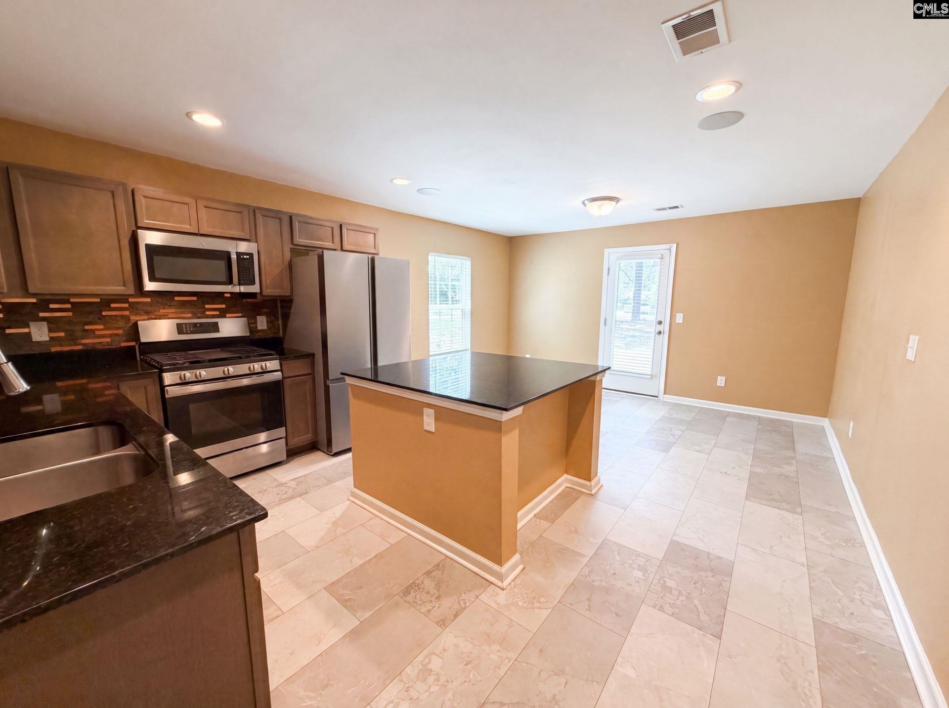 301 Rolling Knoll Drive Photo 21