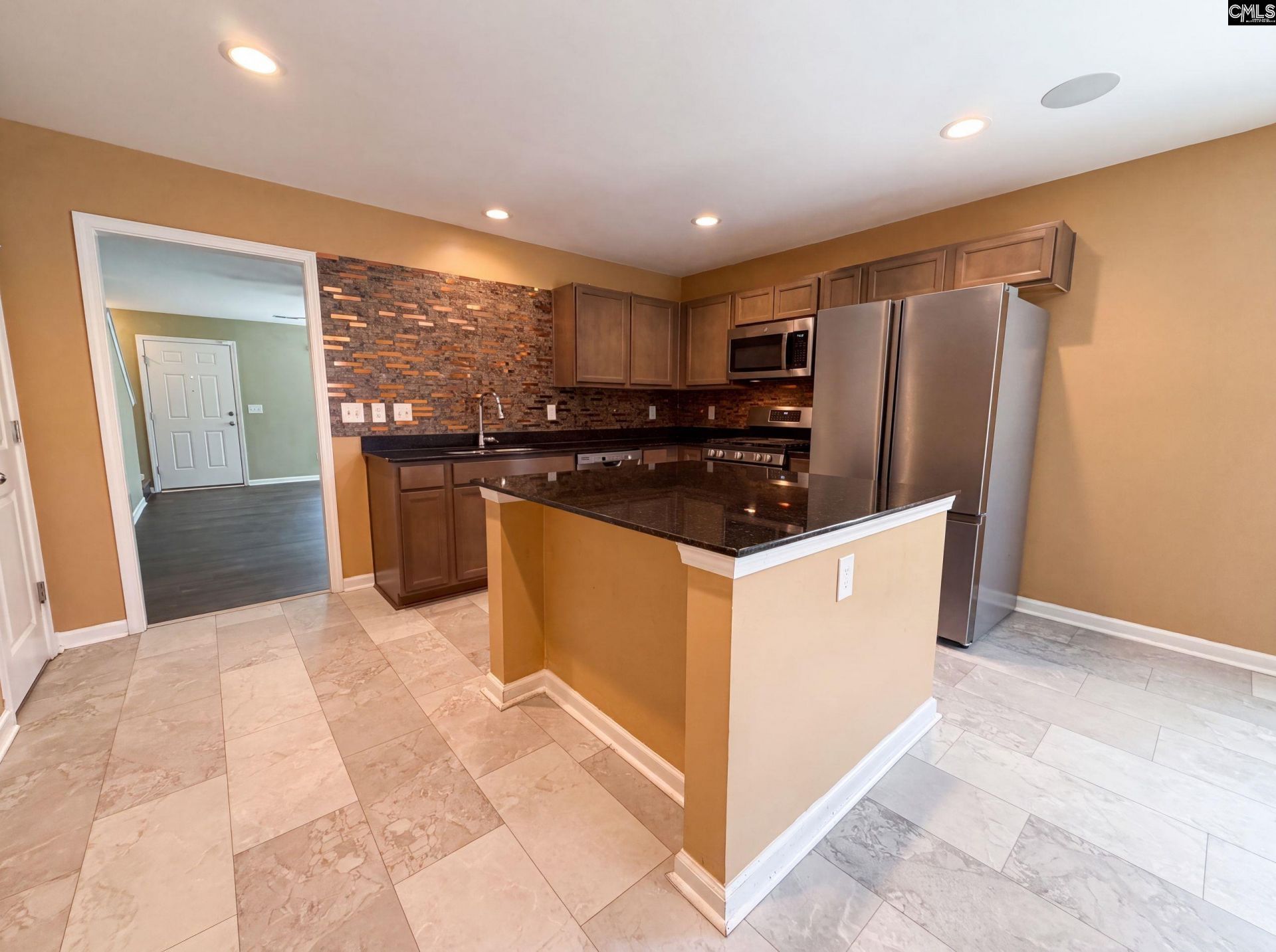 301 Rolling Knoll Drive Photo 22