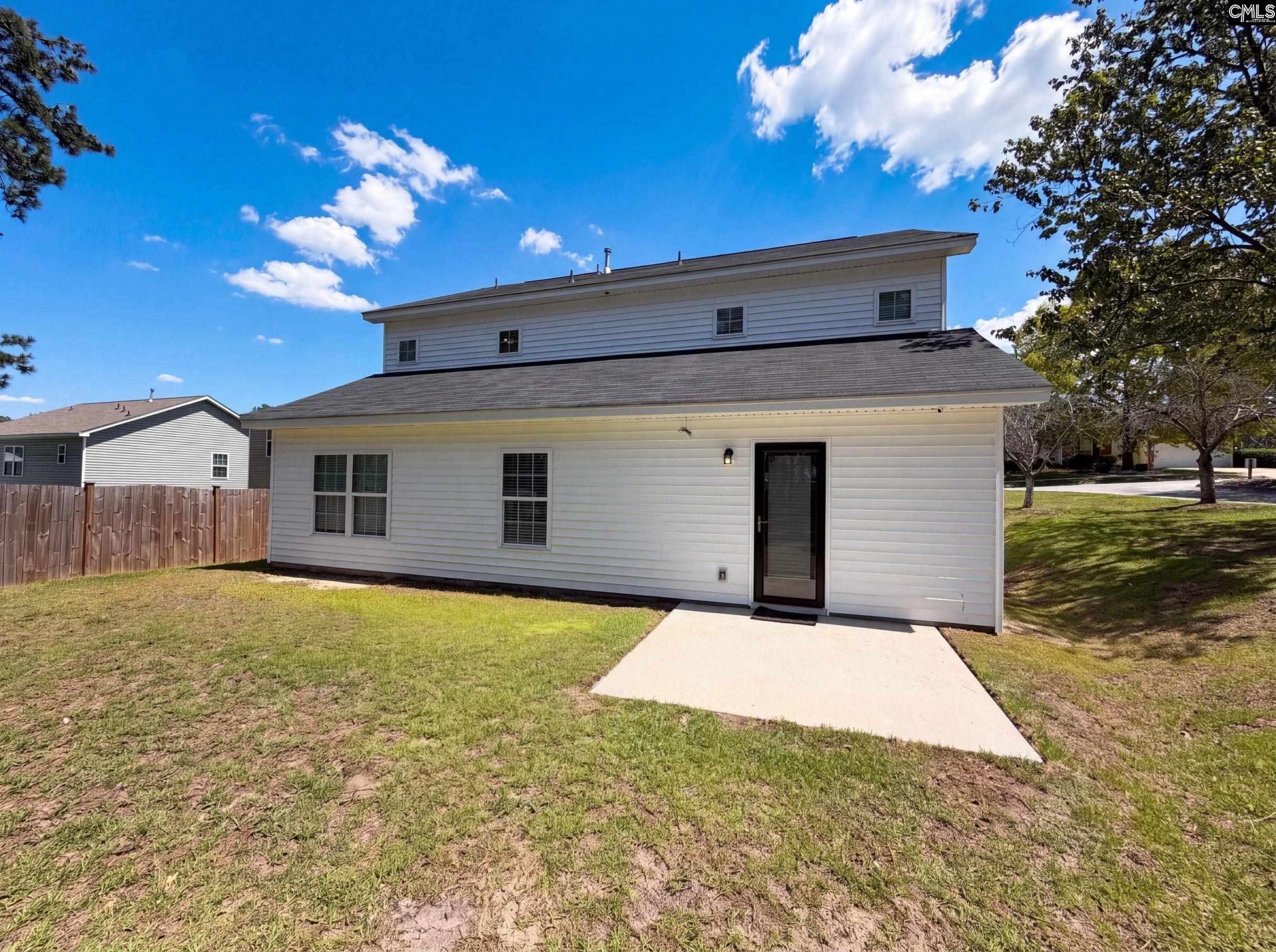 301 Rolling Knoll Drive Photo 5