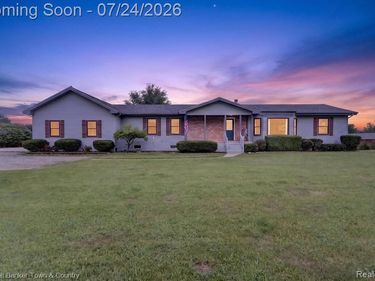 8175 Farley Road, Putnam Township, Mi 48169