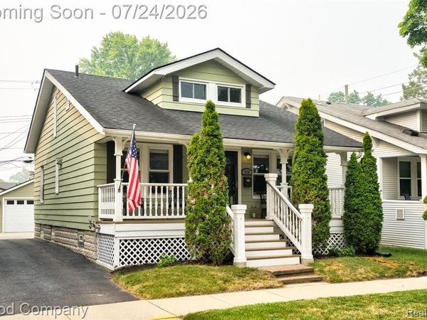 510 E Troy Street, Ferndale, MI 48220