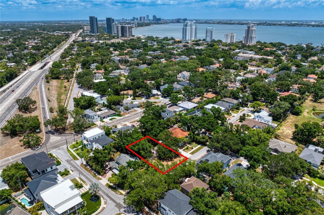 3403 W Bay Villa Avenue , Tampa, FL 33611 Photo