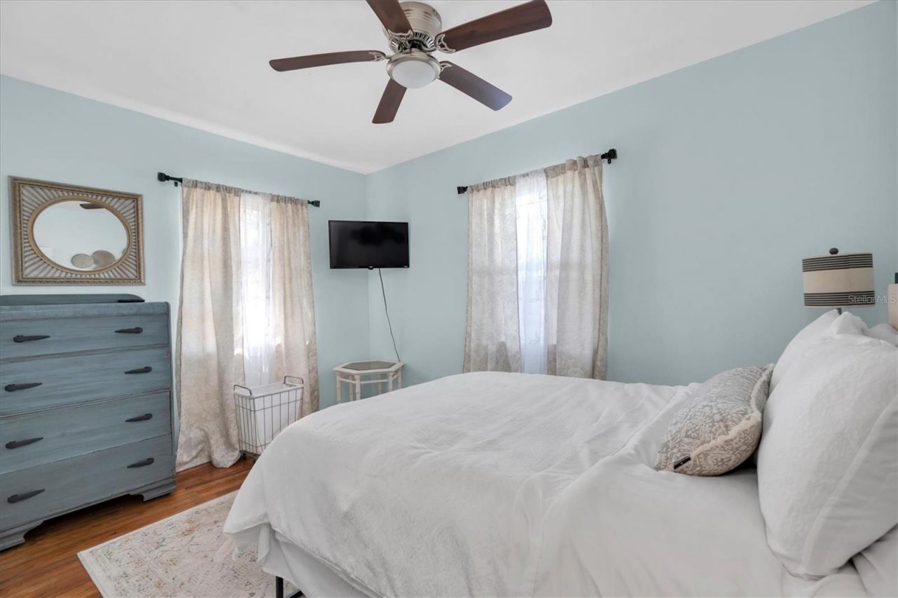 2925 Park Street N, Saint Petersburg, FL 33710 Photo