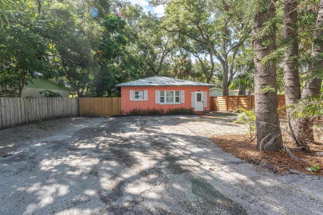 2925 Park Street N, Saint Petersburg, FL 33710 Photo