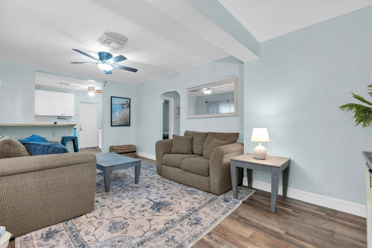 2925 Park Street N, Saint Petersburg, FL 33710 Photo