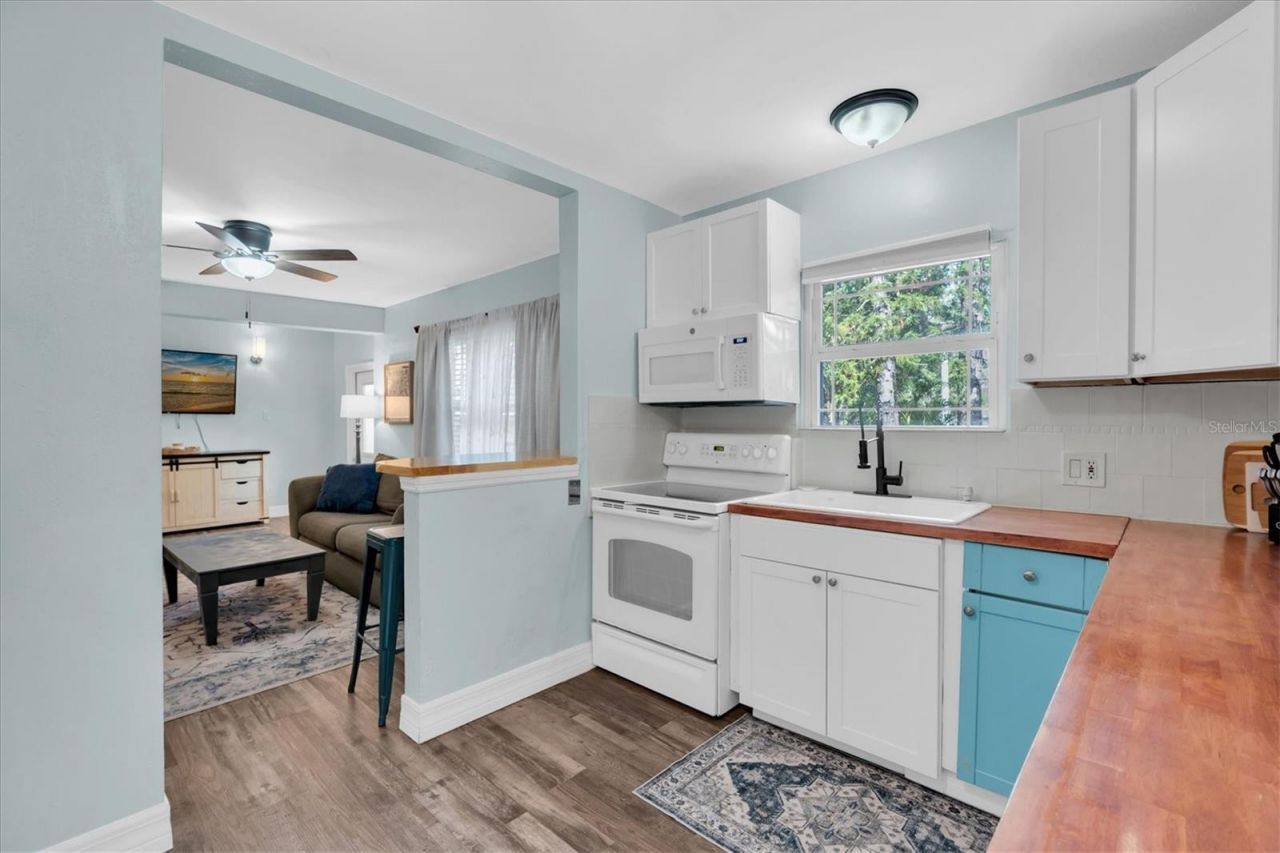 2925 Park Street N, Saint Petersburg, FL 33710 Photo
