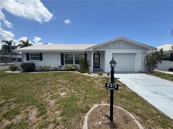 4212 NEIL LANE , BRADENTON, FL 34208