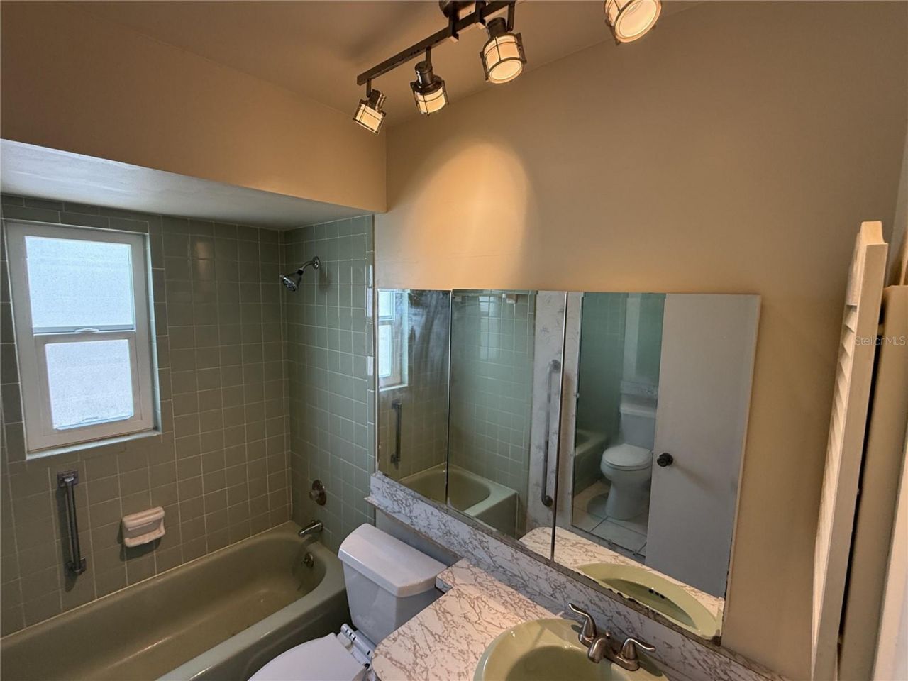 4212 Neil Lane , Bradenton, FL 34208 Photo
