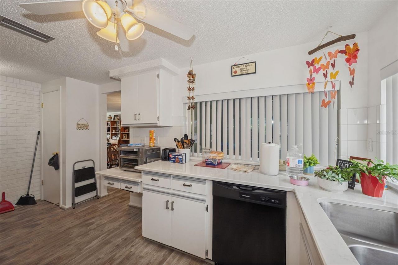 12301 Hounds Bay Row , Hudson, FL 34667 Photo