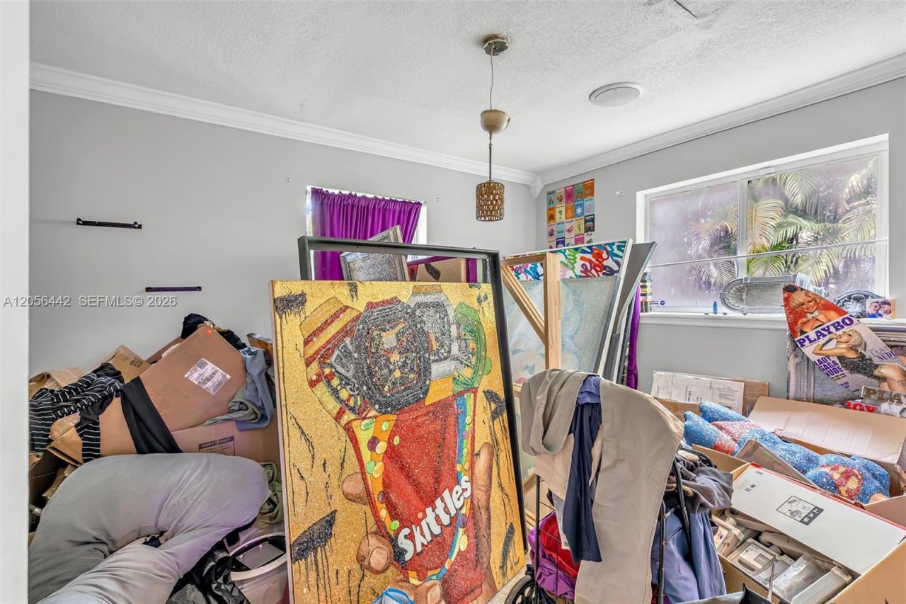 121 NW 47th St , Miami, FL 33127 Photo