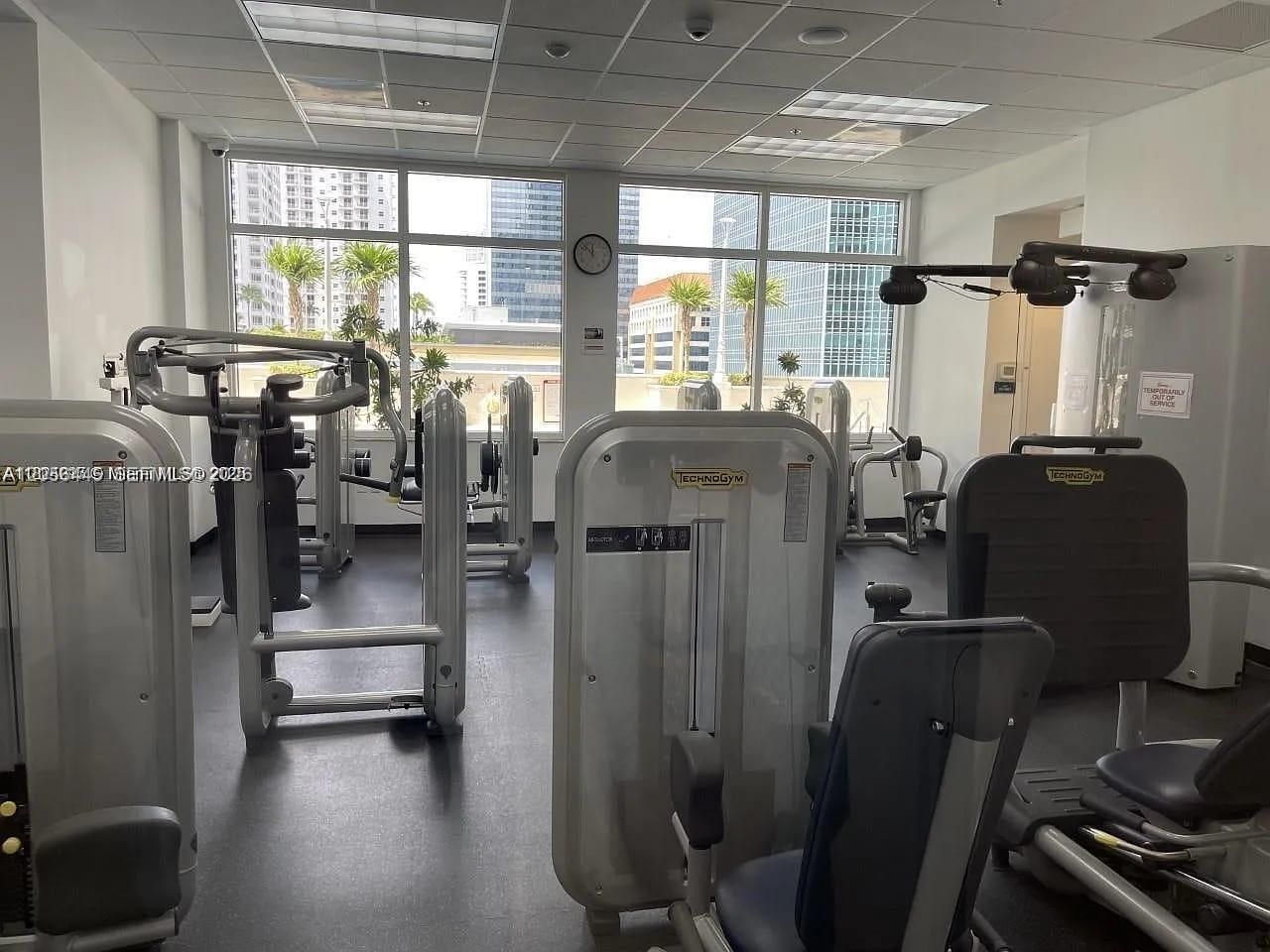 1200 Brickell Bay Dr , Unit 1518, Miami, FL 33131 Photo