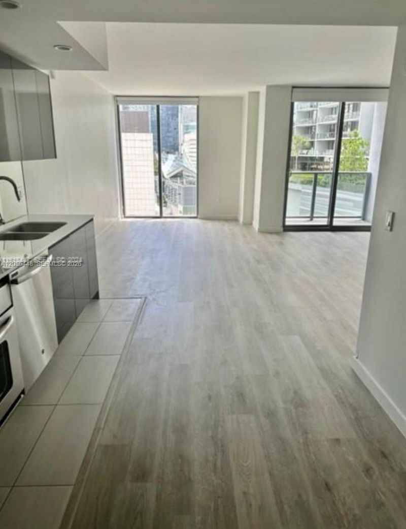 31 SE 6th St, Unit 1503, Miami, FL 33131 Photo