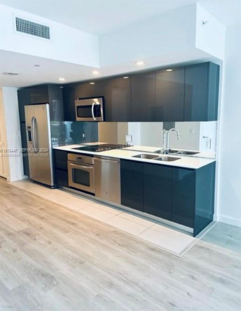 31 SE 6th St, Unit 1503, Miami, FL 33131 Photo