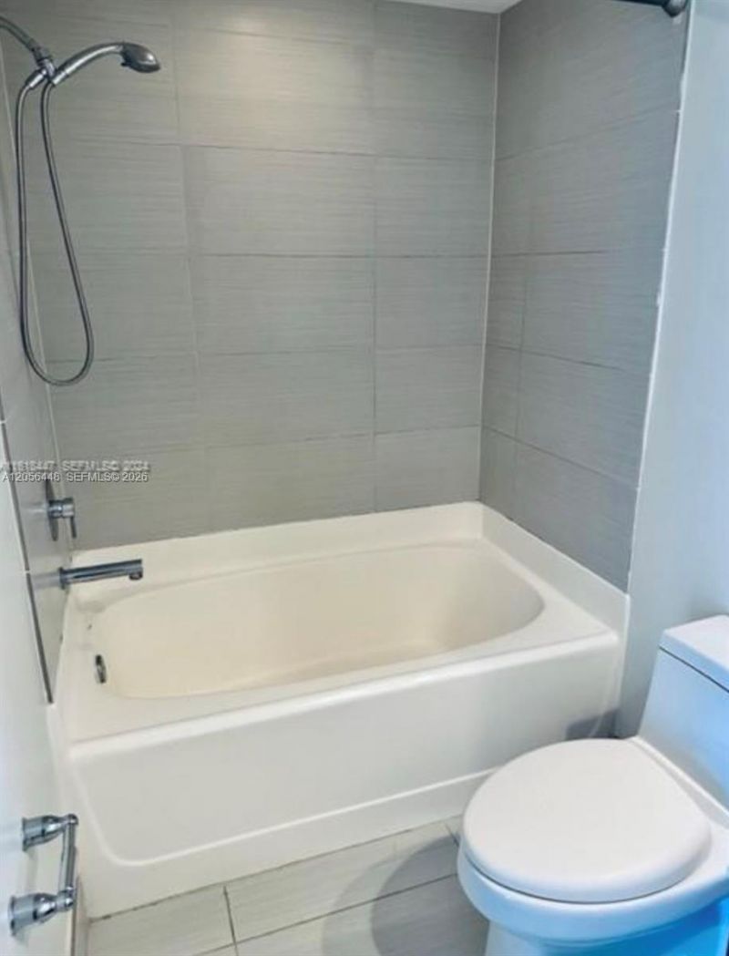 31 SE 6th St, Unit 1503, Miami, FL 33131 Photo