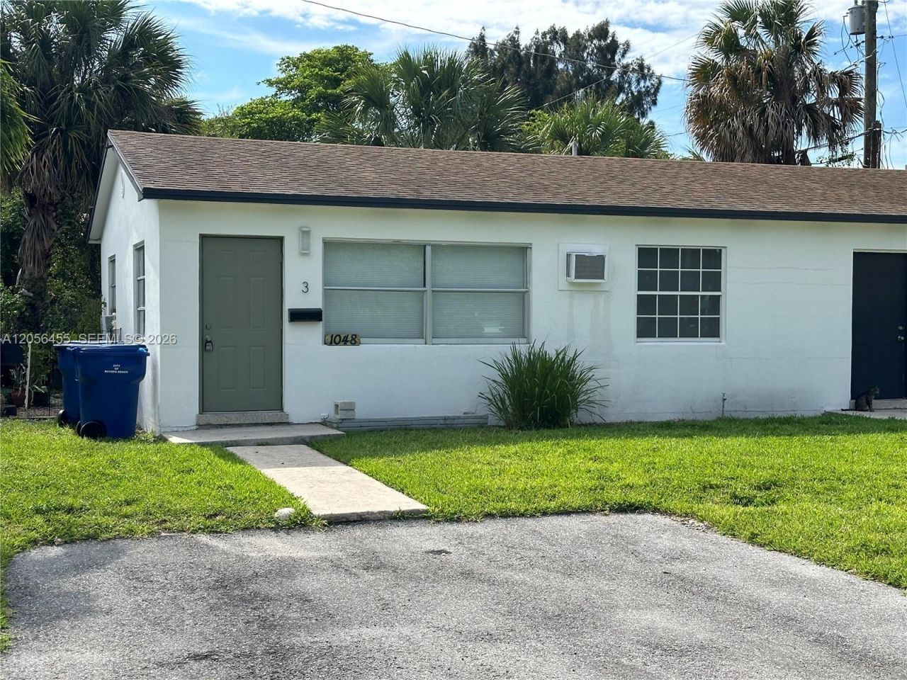 1048 E Avenue E , Unit 3, Riviera Beach, FL 33404 Photo