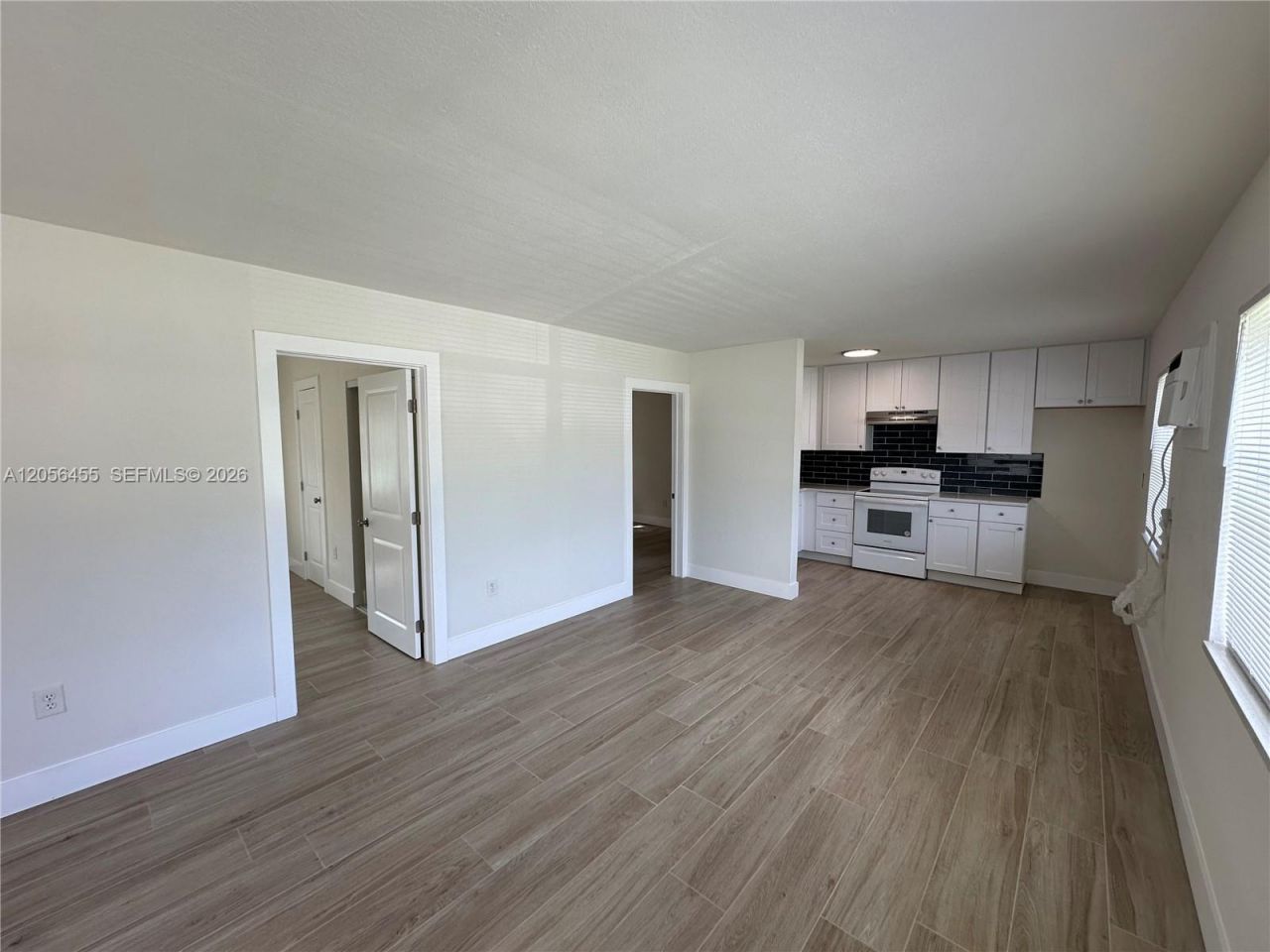 1048 E Avenue E , Unit 3, Riviera Beach, FL 33404 Photo