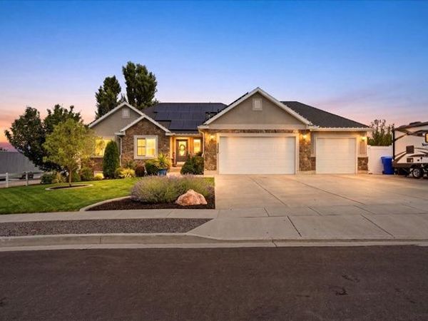 1366 W 3030 S, Perry, UT 84302